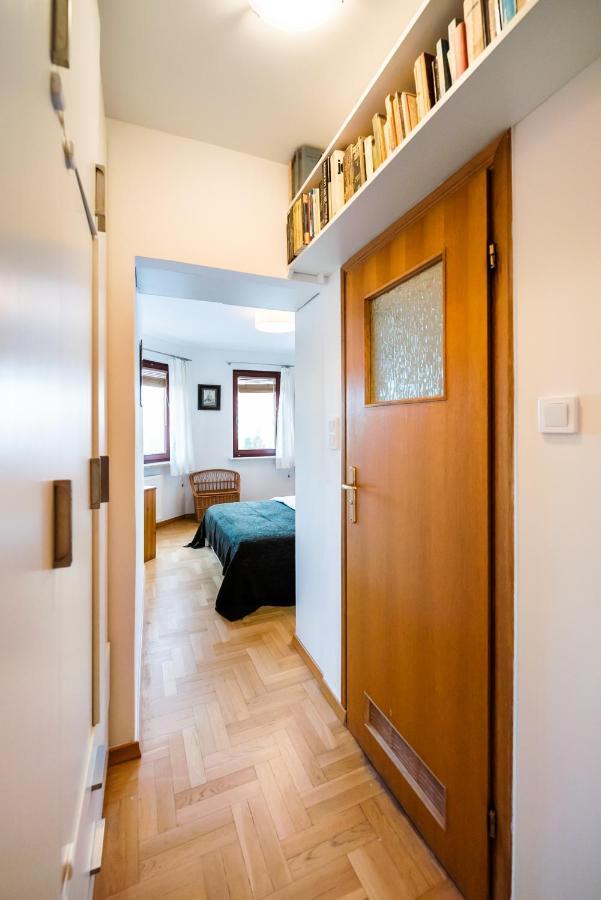 Woronicza Homey Wooden Apartment Варшава Екстериор снимка
